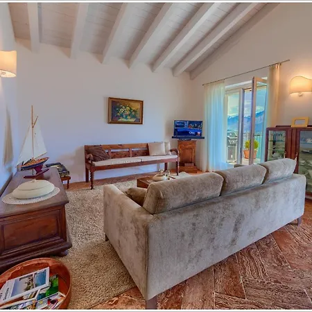 Aquarius - Larihome A08 Apartment *