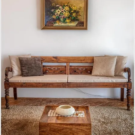 Apartment Aquarius - Larihome A08