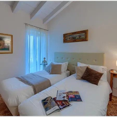 Aquarius - Larihome A08 *