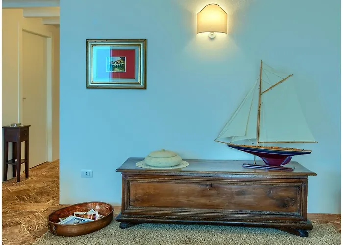 Aquarius - Larihome A08 *